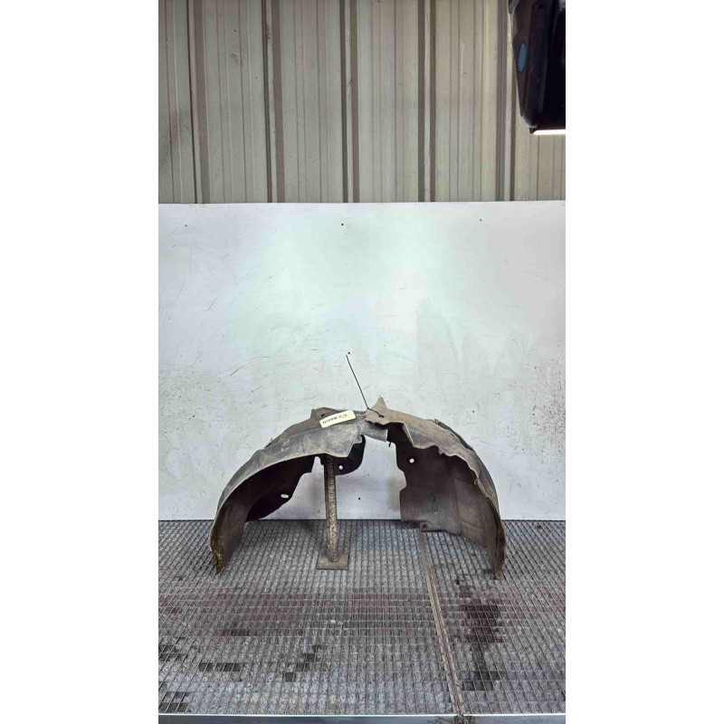 Pare boue avant droit RENAULT SCENIC 3 Photo n°3