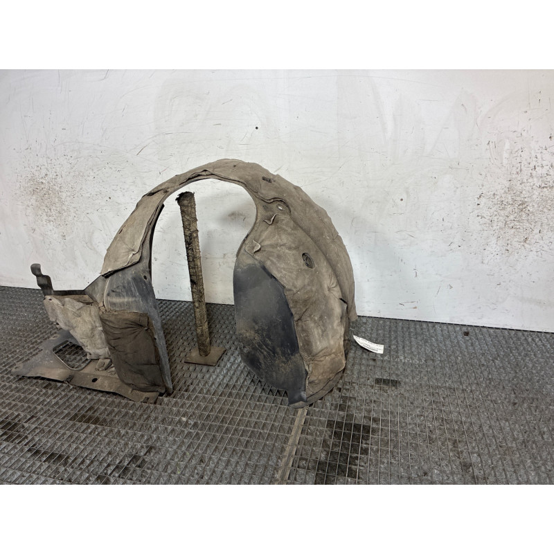 Pare boue avant droit CITROEN C3 2 Photo n°1