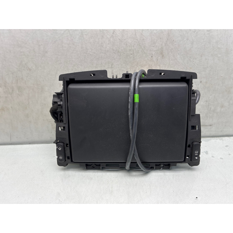 Ecran GPS PEUGEOT 5008 1 Photo n°1