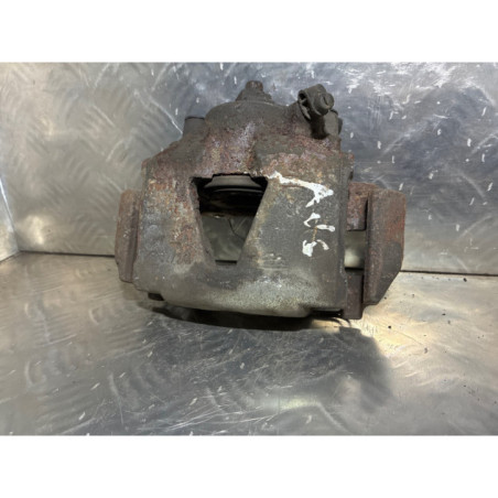 Etrier avant gauche (freinage) OPEL VECTRA B