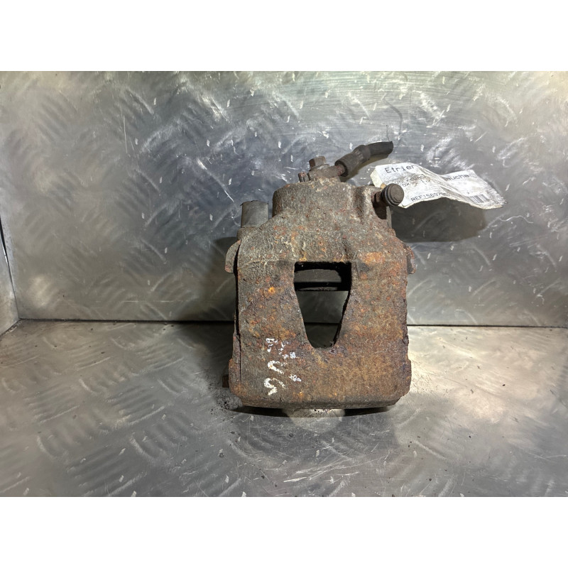 Etrier avant gauche (freinage) VOLKSWAGEN FOX Photo n°3