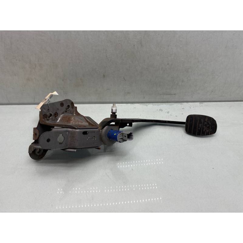 Pedale d'embrayage RENAULT GRAND MODUS Photo n°3