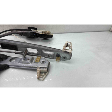 Leve vitre electrique avant droit RENAULT MEGANE 2 Photo n°1