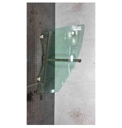 Vitre avant droit RENAULT MEGANE 3 Photo n°1
