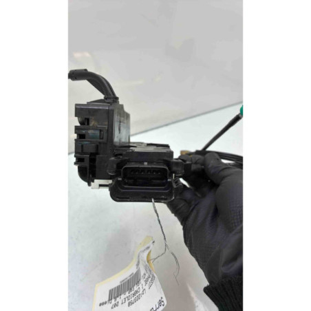 Serrure avant droit PEUGEOT 207