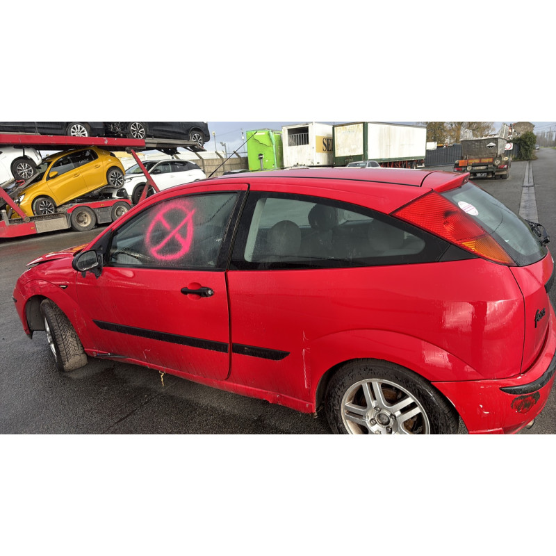 Vitre avant gauche FORD FOCUS 1 Photo n°10