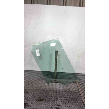 Vitre avant droit RENAULT MASTER 3