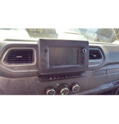 Vitre avant gauche RENAULT MASTER 3