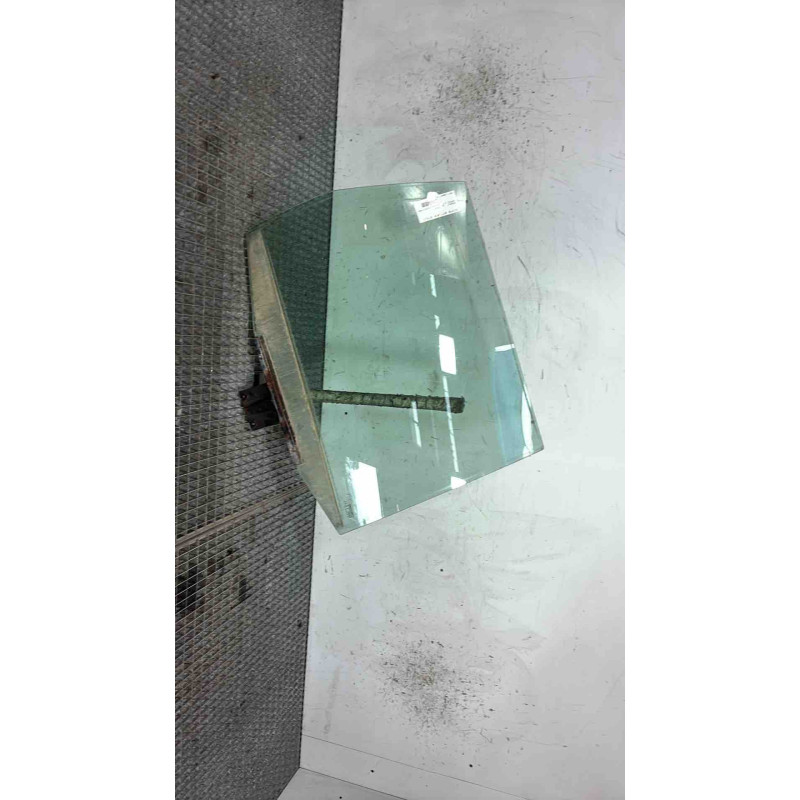 Vitre arriere droit RENAULT ESPACE 3 Photo n°1