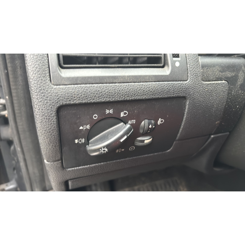 Serrure avant gauche FORD MONDEO 2 Photo n°19