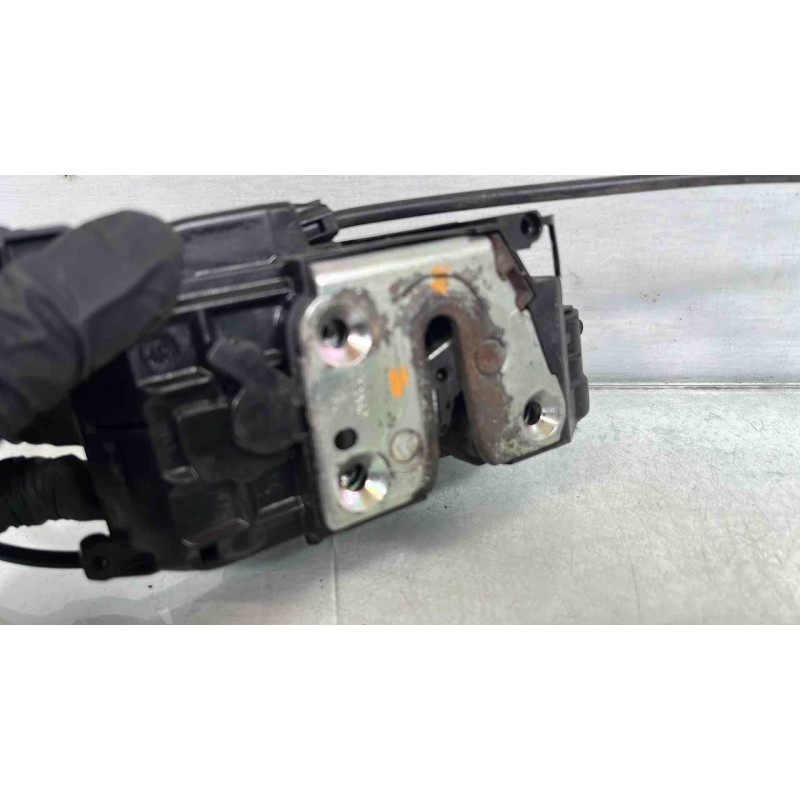 Serrure arriere gauche RENAULT CLIO 3 Photo n°5