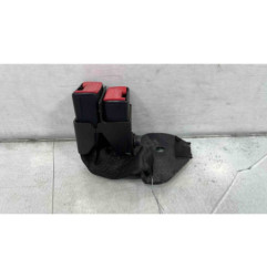 Attache ceinture arriere droit RENAULT CLIO 2