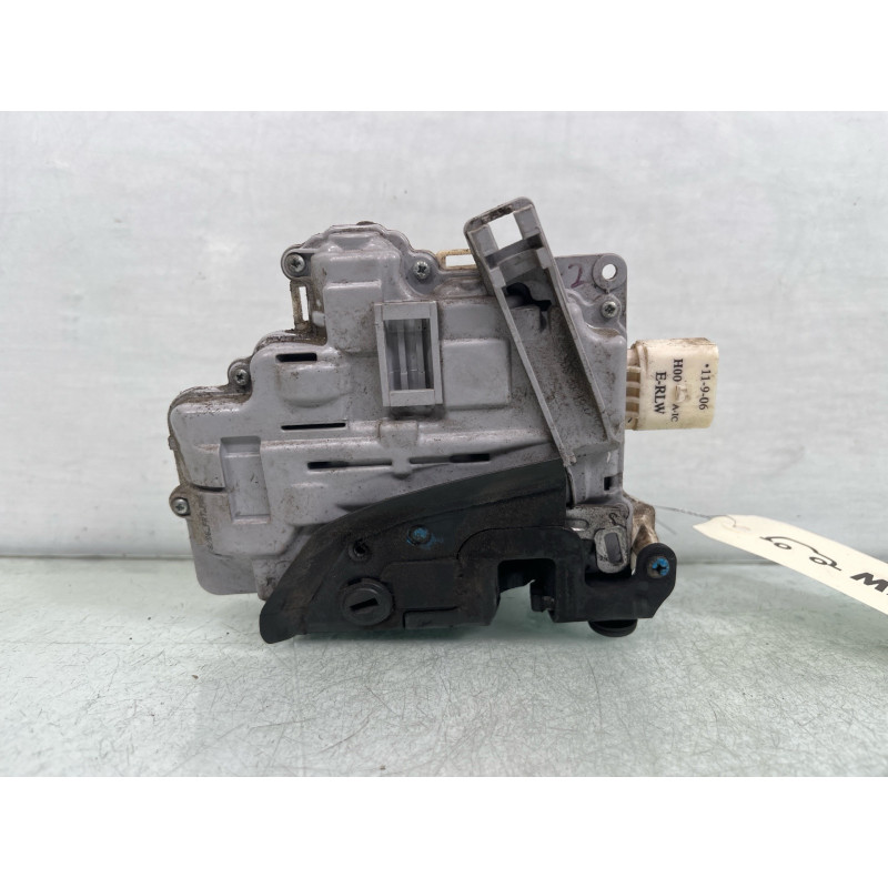 Serrure arriere gauche AUDI A3 2 Photo n°4