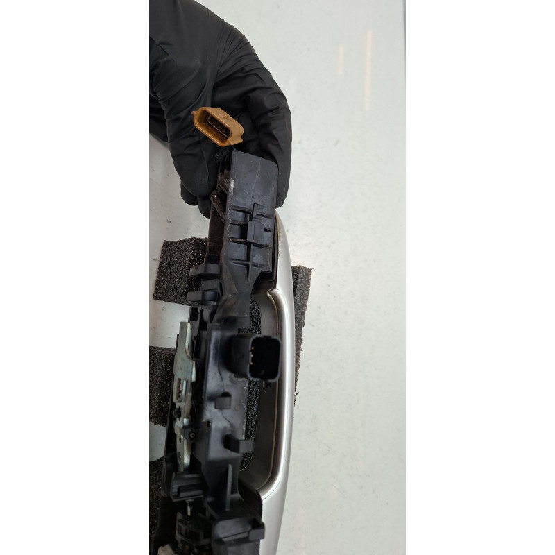 Poignee porte avant gauche RENAULT MEGANE 2 Photo n°3