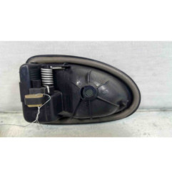 Poignee porte arriere droit RENAULT CLIO 2 Photo n°1