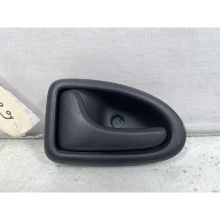 Poignee interieur avant gauche RENAULT CLIO 2