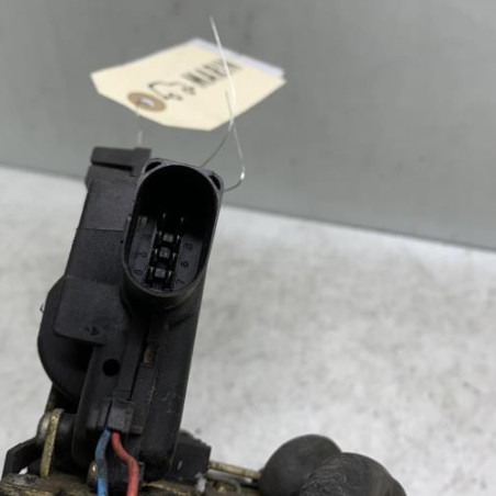 Serrure avant gauche VOLKSWAGEN NEW BEETLE 1