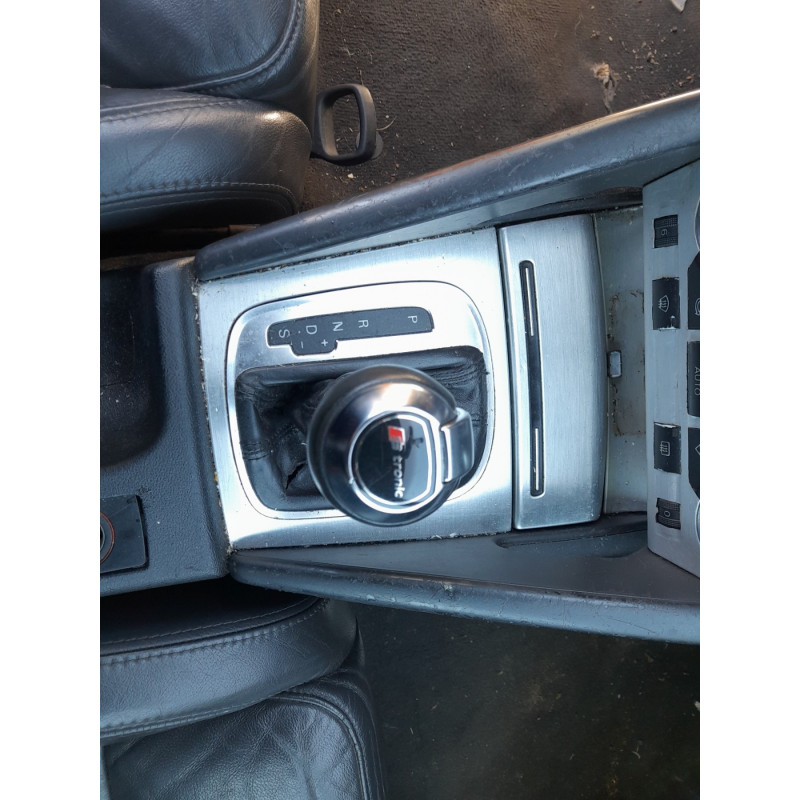 Poignee porte avant gauche AUDI A3 2 Photo n°11