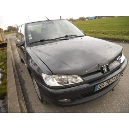 Etrier avant droit (freinage) PEUGEOT 306