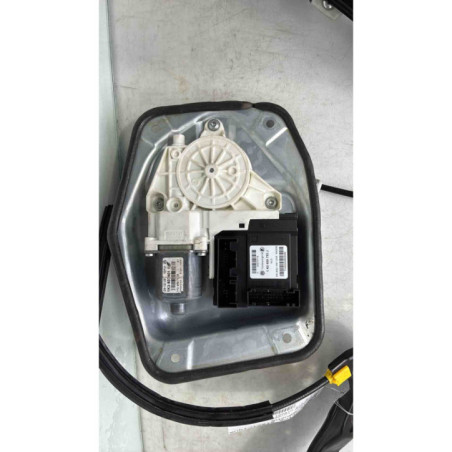 Leve vitre electrique avant gauche VOLKSWAGEN GOLF 5
