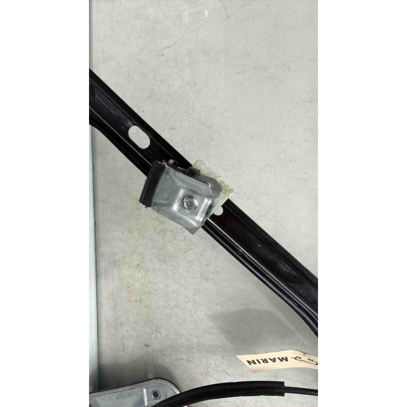 Leve vitre electrique avant gauche VOLKSWAGEN GOLF 5 Photo n°4