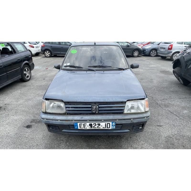 Pompe à vide PEUGEOT 205 Photo n°10