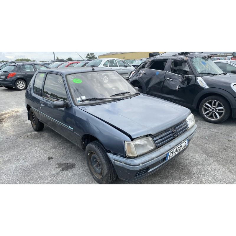 Pompe à vide PEUGEOT 205 Photo n°19