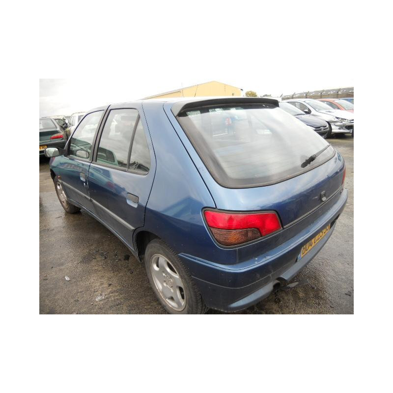Etrier avant droit (freinage) PEUGEOT 306 Photo n°7