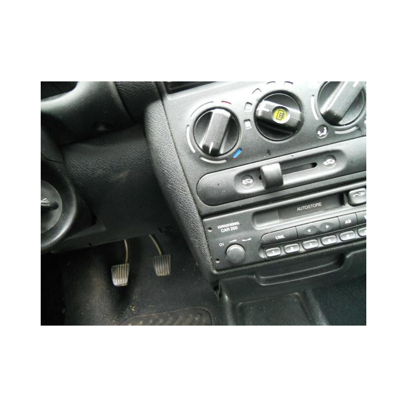 Etrier avant droit (freinage) OPEL CORSA B Photo n°9