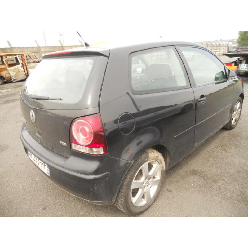 Etrier avant droit (freinage) VOLKSWAGEN POLO 4 Photo n°7