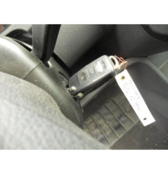 Etrier avant droit (freinage) VOLKSWAGEN POLO 4