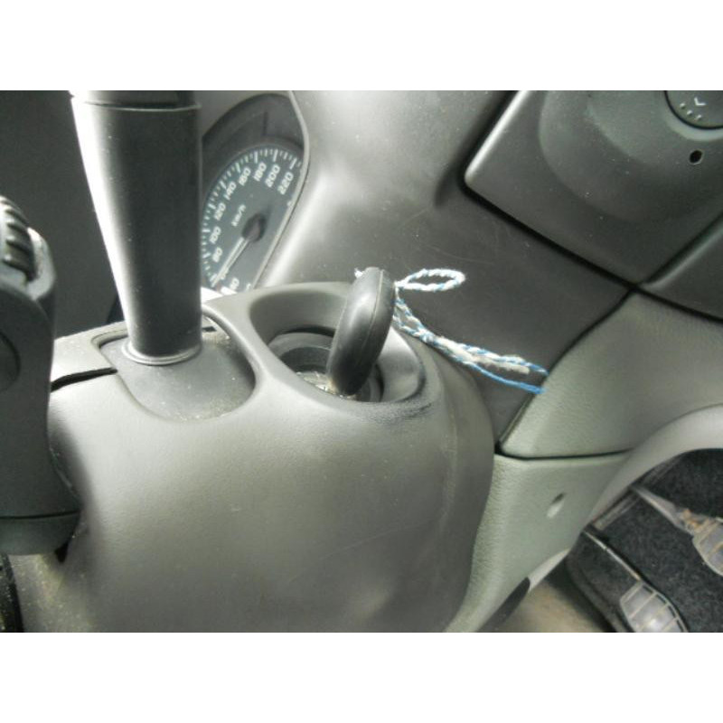 Etrier avant gauche (freinage) RENAULT SCENIC 1 Photo n°10