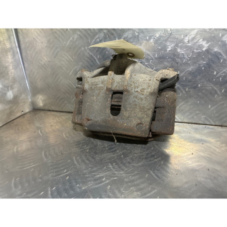 Etrier avant droit (freinage) TOYOTA YARIS 1