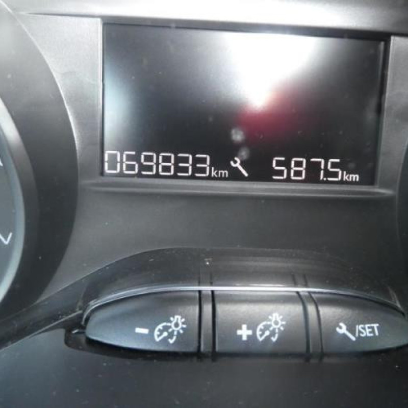 Boite de vitesses PEUGEOT 208 1 Photo n°9
