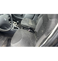 Bouton de coffre PEUGEOT 107