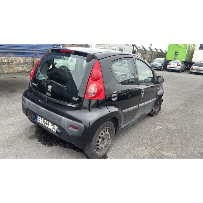 Eclairage de plaque PEUGEOT 107 Photo n°6