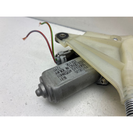 Leve vitre electrique avant droit RENAULT MASTER 3 Photo n°1