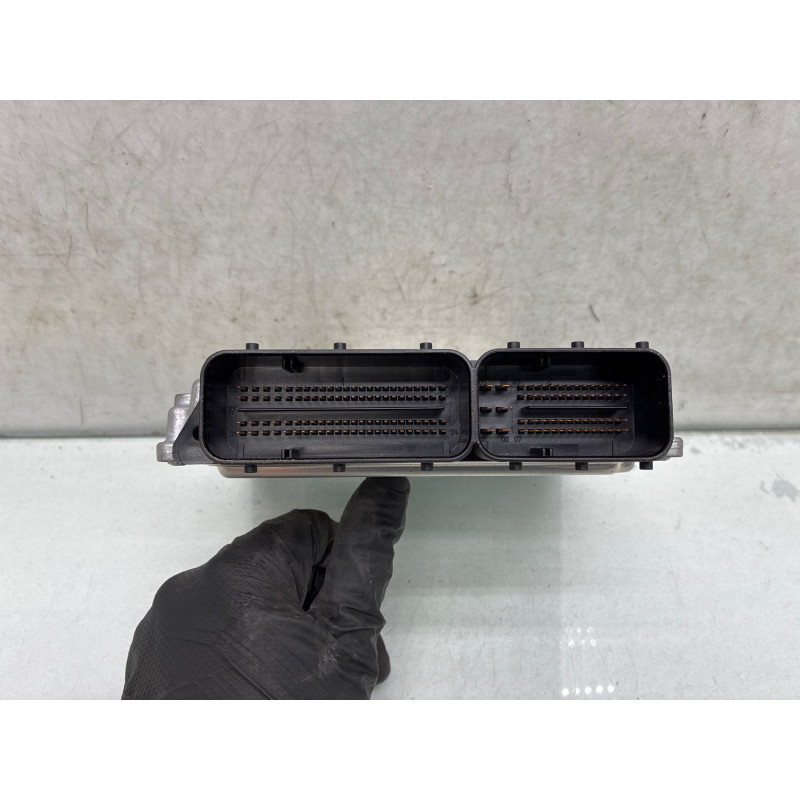 Calculateur moteur MERCEDES CLASSE C 203 COUPE SPORT Photo n°3