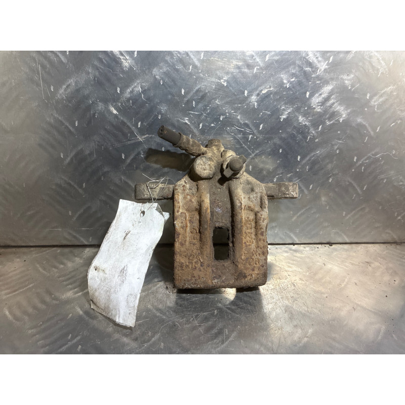 Etrier arriere droit (freinage) HYUNDAI I 30 1 Photo n°3