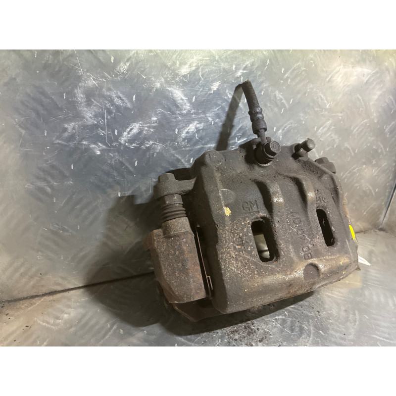 Etrier avant gauche (freinage) CHEVROLET CAPTIVA Photo n°3