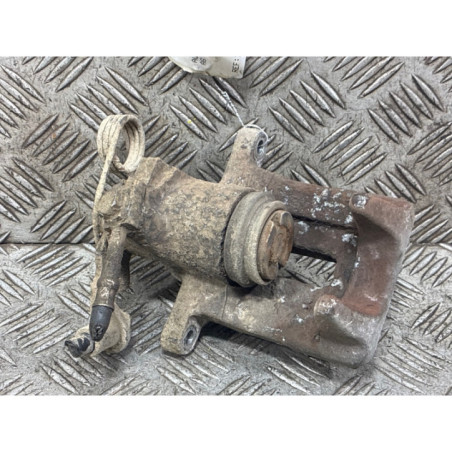 Etrier arriere droit (freinage) AUDI A6 2 Photo n°1