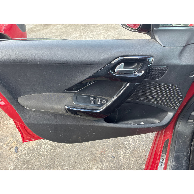 PEUGEOT 208 1 PHASE 2 1.6 BLUE HDI - 8V TURBO Photo n°9