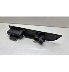 Interrupteur de leve vitre avant droit SUZUKI SWIFT 3