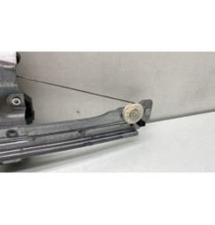 Leve vitre electrique avant gauche RENAULT CLIO 4