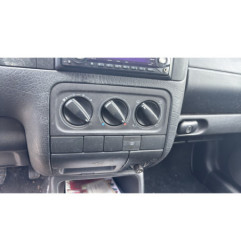 Poignee porte avant gauche VOLKSWAGEN GOLF 3