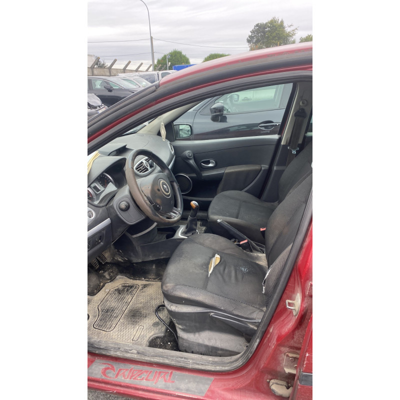 Baie de pare brise RENAULT CLIO 3 Photo n°12