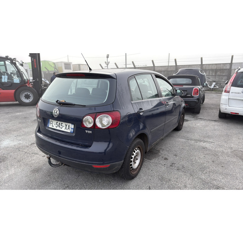 Pare choc arriere VOLKSWAGEN GOLF PLUS Photo n°9