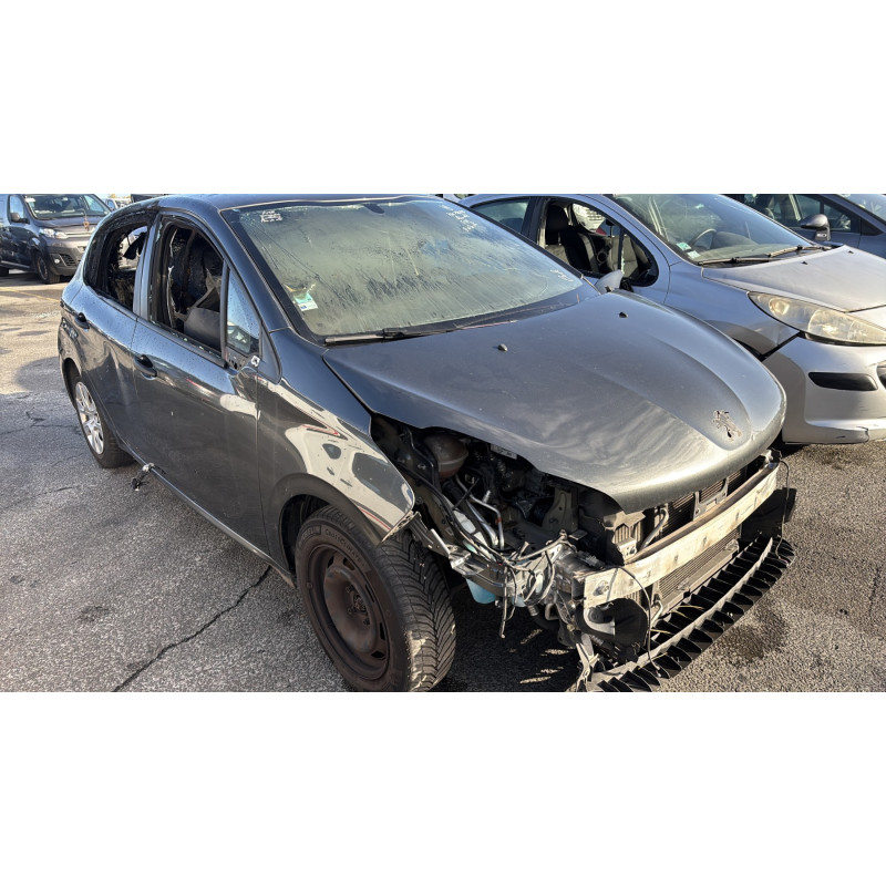 Pare choc arriere PEUGEOT 208 1 Photo n°8