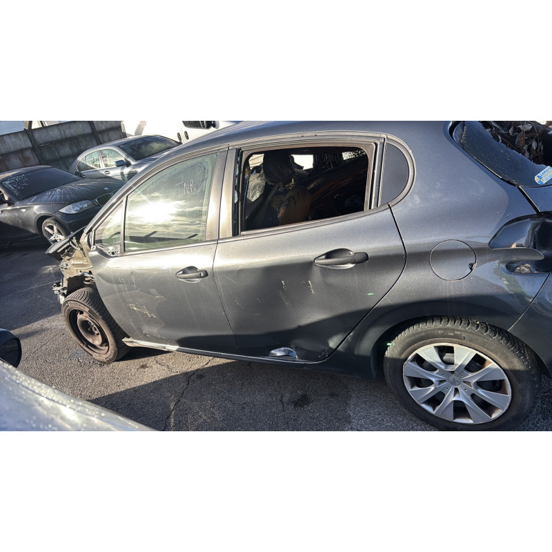 Pare choc arriere PEUGEOT 208 1 Photo n°12