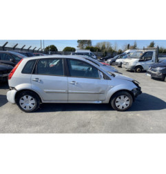 Retroviseur gauche FORD FIESTA 5